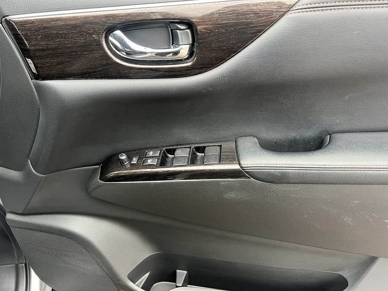 Nissan Elgrand 5D 250 Highway Star - U11524