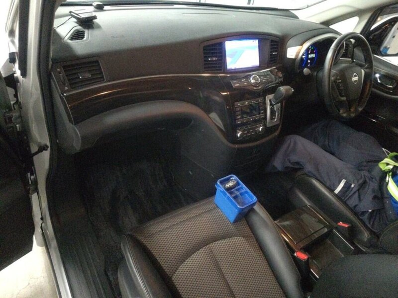 Nissan Elgrand 5D 250 Highway Star - U11524