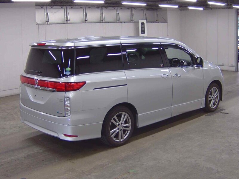 Nissan Elgrand 5D 250 Highway Star - U11524