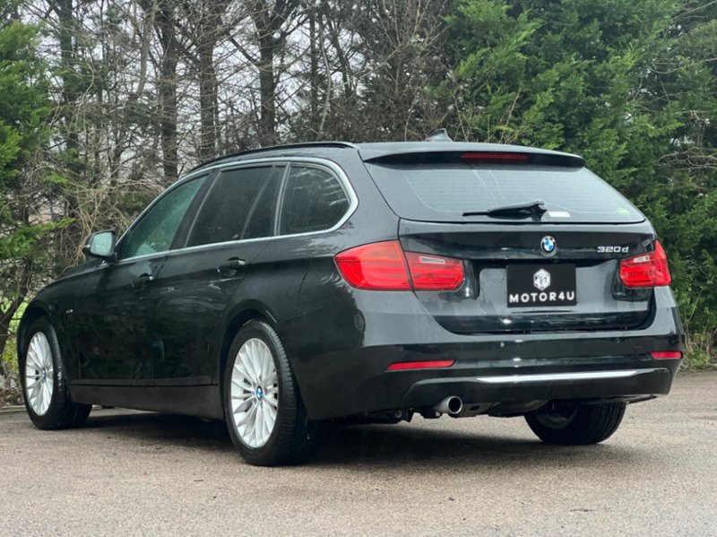 BMW 3 Series 320D Luxury Touring - U11525
