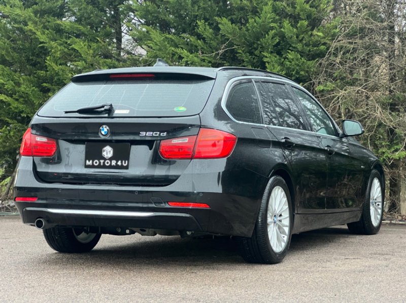 BMW 3 Series 320D Luxury Touring - U11525