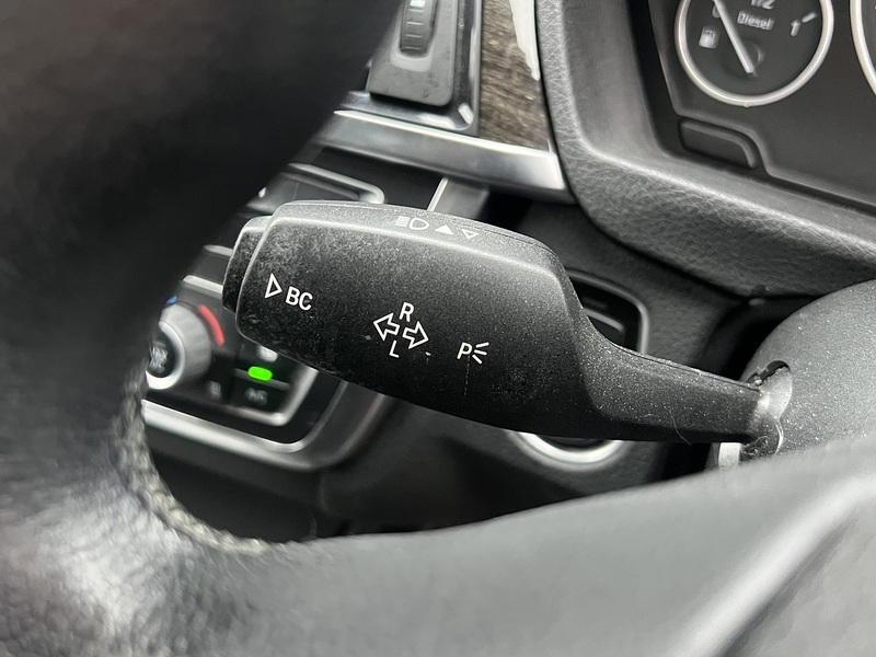 BMW 3 Series 320D Luxury Touring - U11525