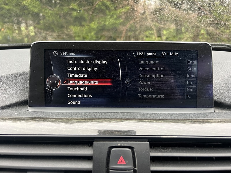 BMW 3 Series 320D Luxury Touring - U11525