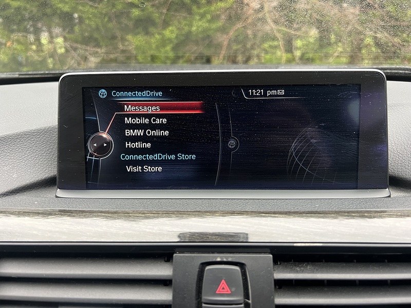 BMW 3 Series 320D Luxury Touring - U11525