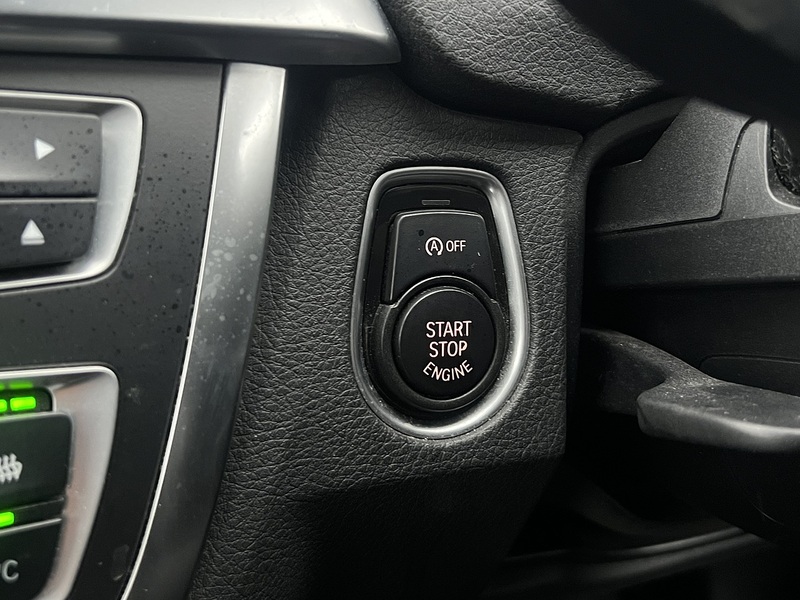 BMW 3 Series 320D Luxury Touring - U11525