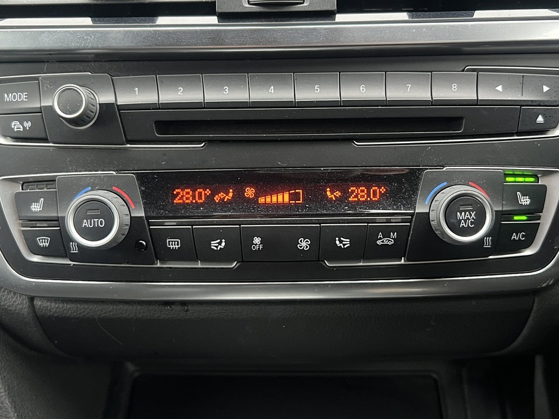 BMW 3 Series 320D Luxury Touring - U11525