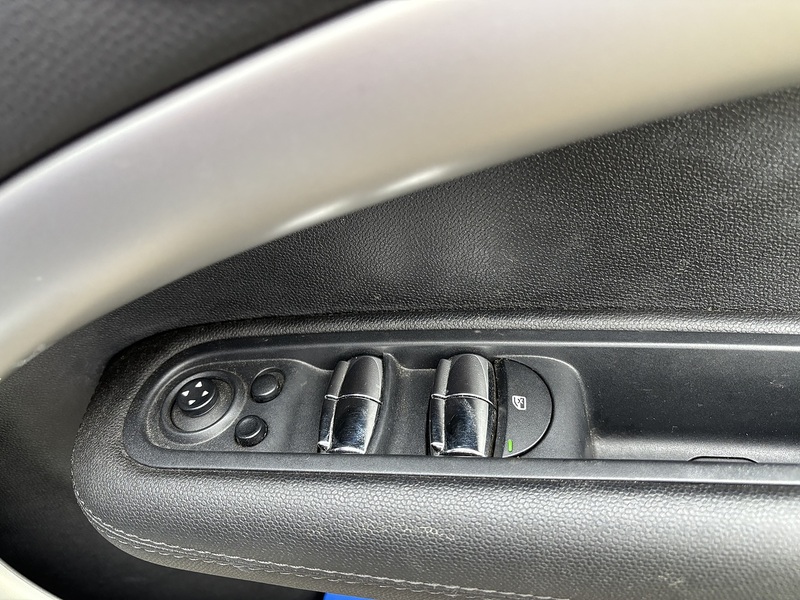 Mini Mini Countryman Cooper D - U11526