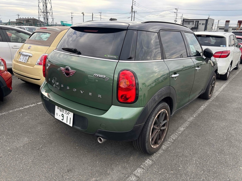 Mini Cooper Crossover 5D - U11526