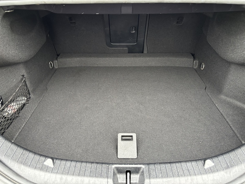 Mercedes-Benz Cla CLA250 - U11527