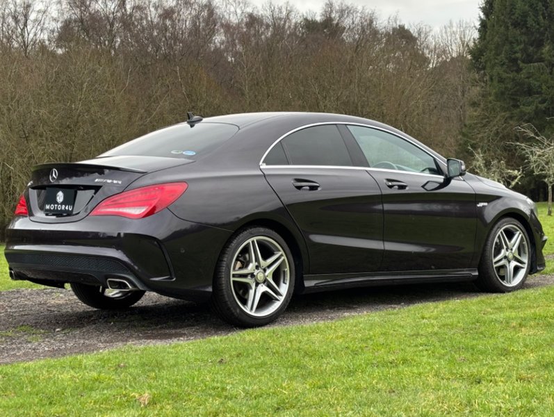 Mercedes-Benz Cla CLA250 - U11527