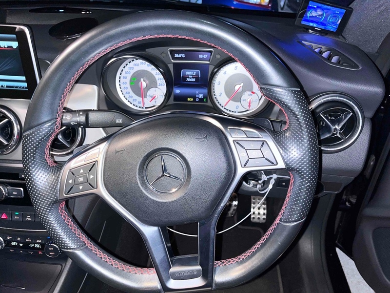 Mercedes-Benz Cla CLA250 - U11527