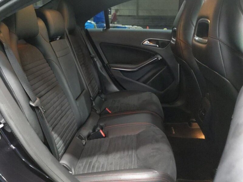 Mercedes-Benz Cla CLA250 - U11527