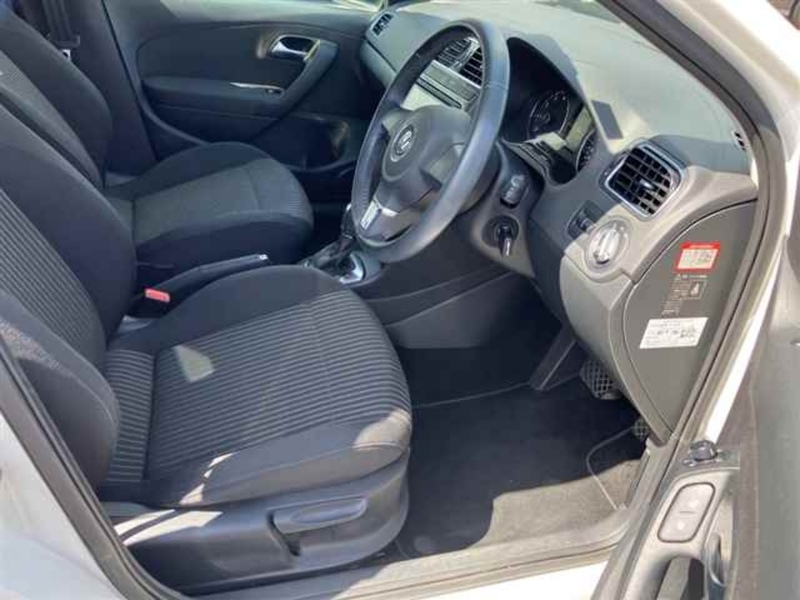 Volkswagen Polo TSI High Line - U11528