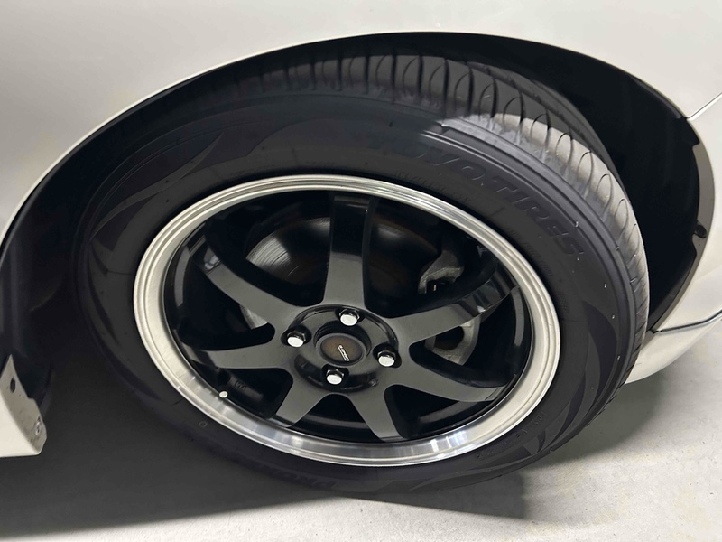 Honda Fit Hybrid L Package - U11529