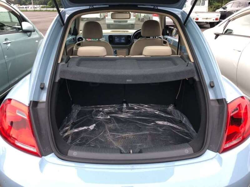 Volkswagen Beetle  - U11530