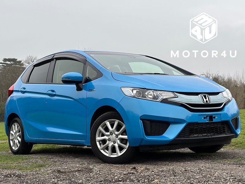 Honda Fit Hybrid F Package - U11534