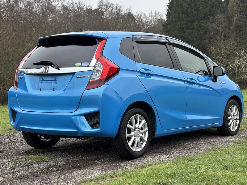 Honda Fit Hybrid F Package - U11534