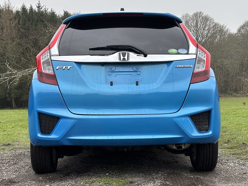 Honda Fit Hybrid F Package - U11534