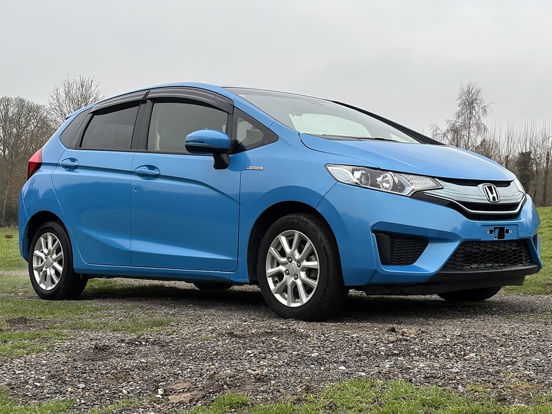 Honda Fit Hybrid F Package - U11534