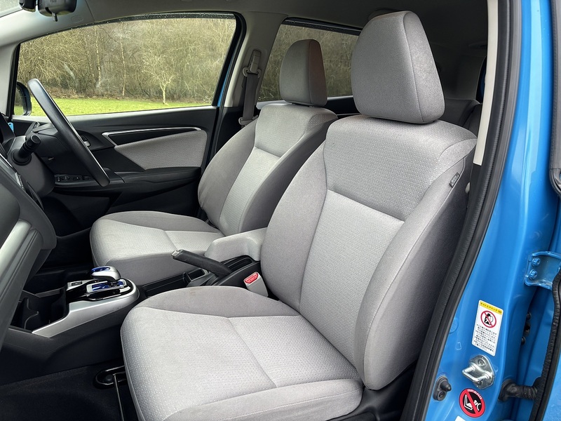 Honda Fit Hybrid F Package - U11534