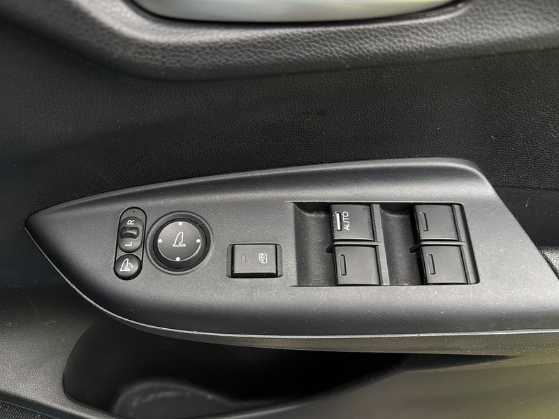 Honda Fit Hybrid F Package - U11534