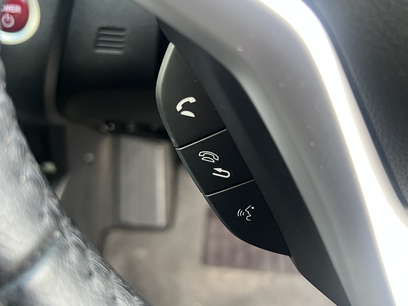 Honda Jazz Hybrid L Package - U11535