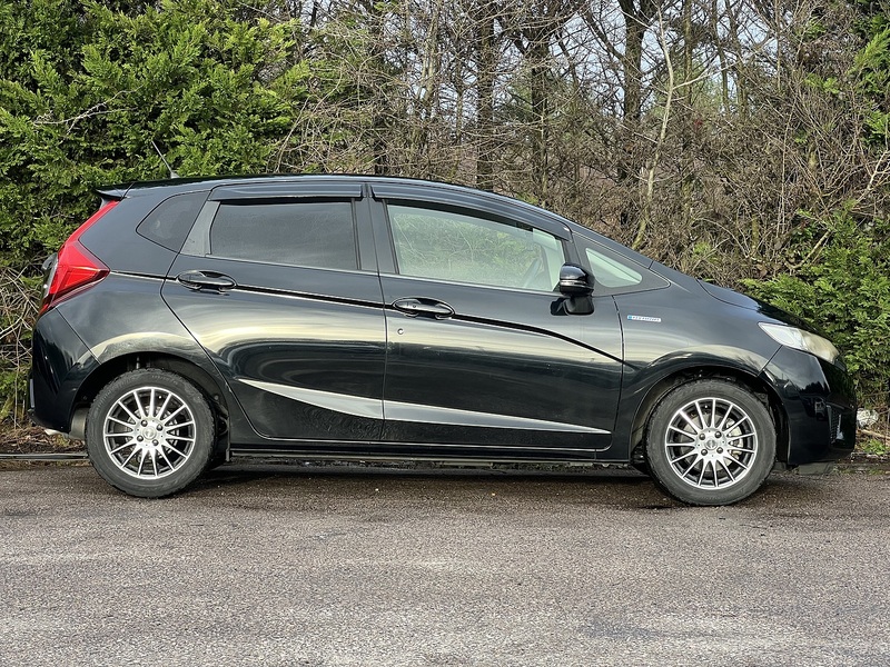 Honda Jazz Hybrid L Package - U11535