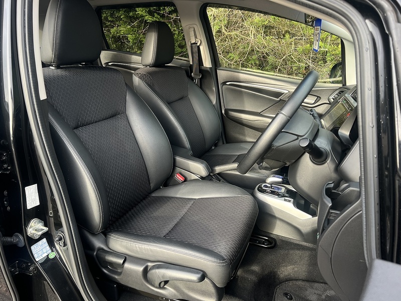 Honda Jazz Hybrid L Package - U11535