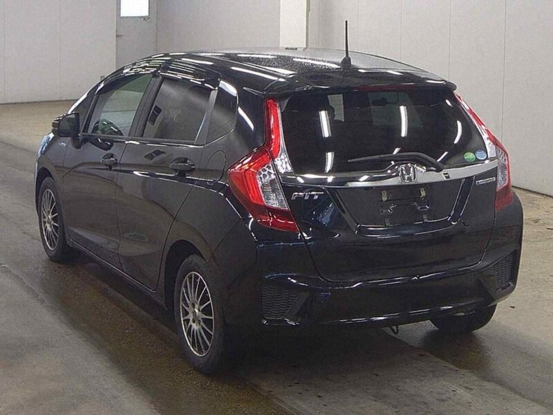 Honda Fit Hybrid L Package - U11535