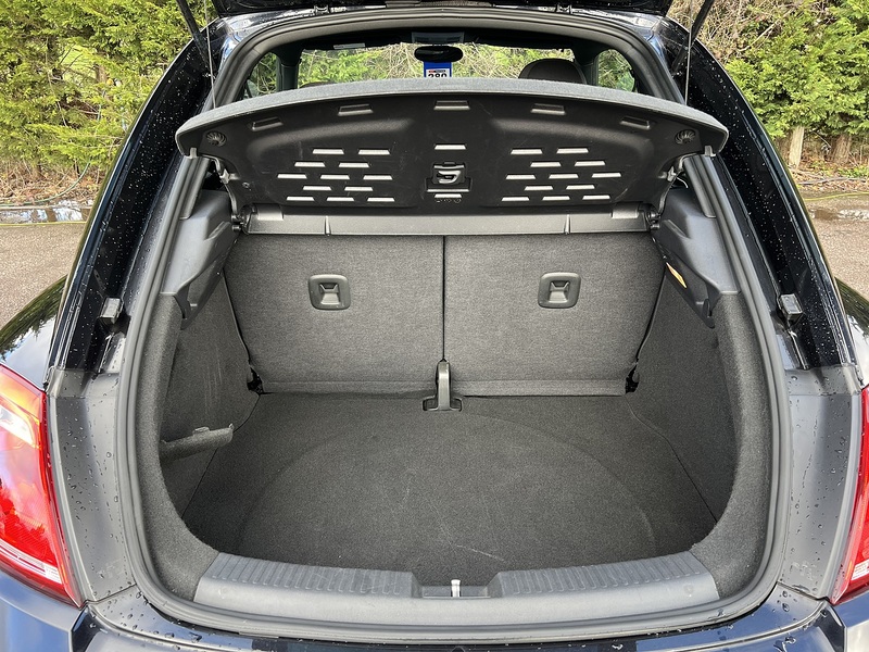 Volkswagen Beetle Design - U11536