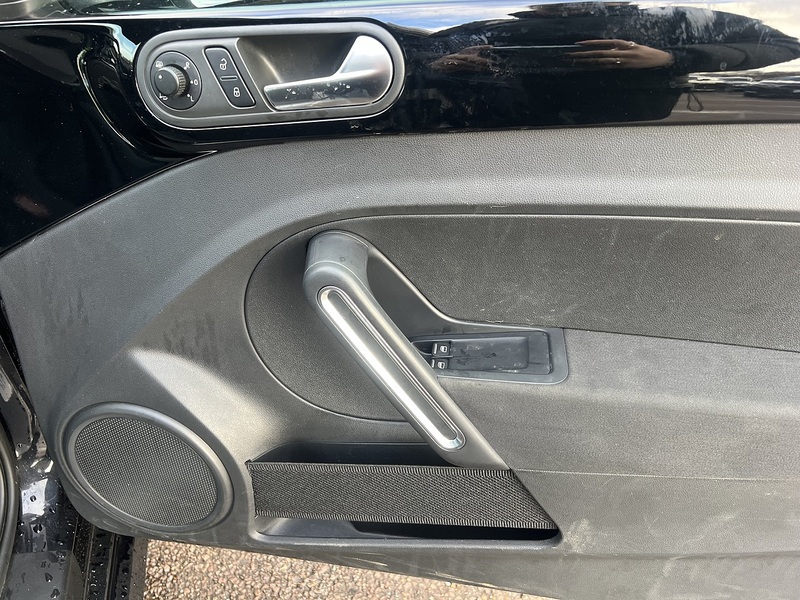 Volkswagen Beetle Design - U11536