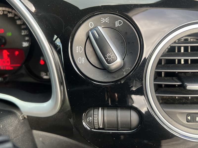 Volkswagen Beetle Design - U11536