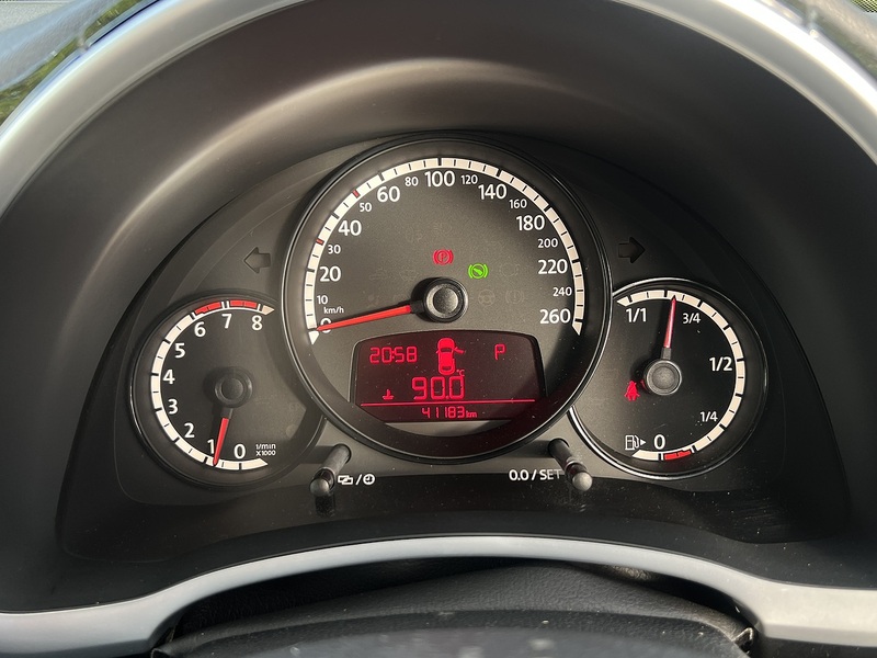 Volkswagen Beetle Design - U11536