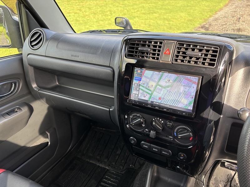 Suzuki Jimny 3D 4WD Cross Adventure - U11538