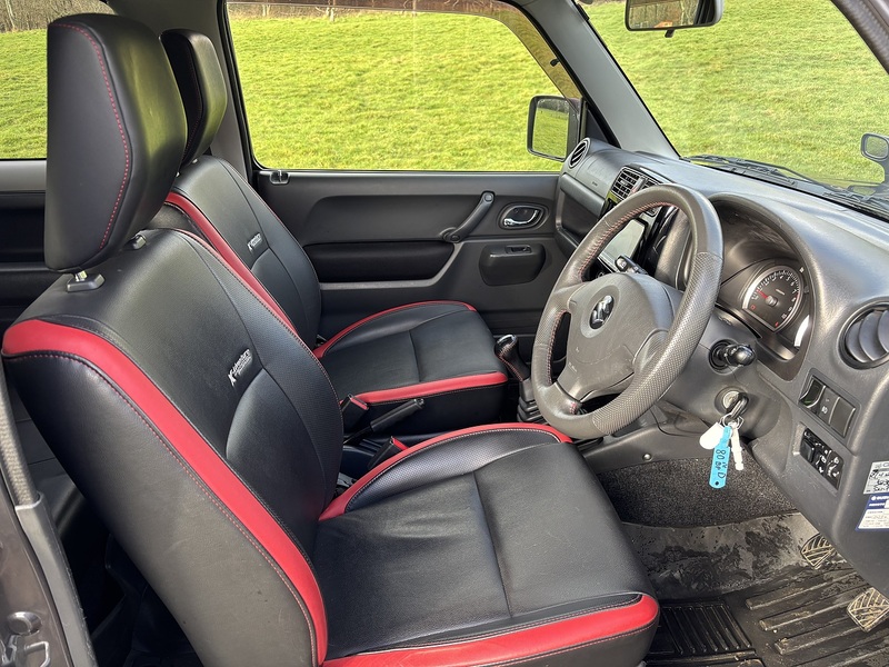 Suzuki Jimny 3D 4WD Cross Adventure - U11538