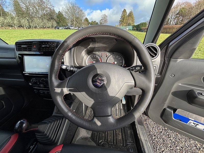 Suzuki Jimny 3D 4WD Cross Adventure - U11538