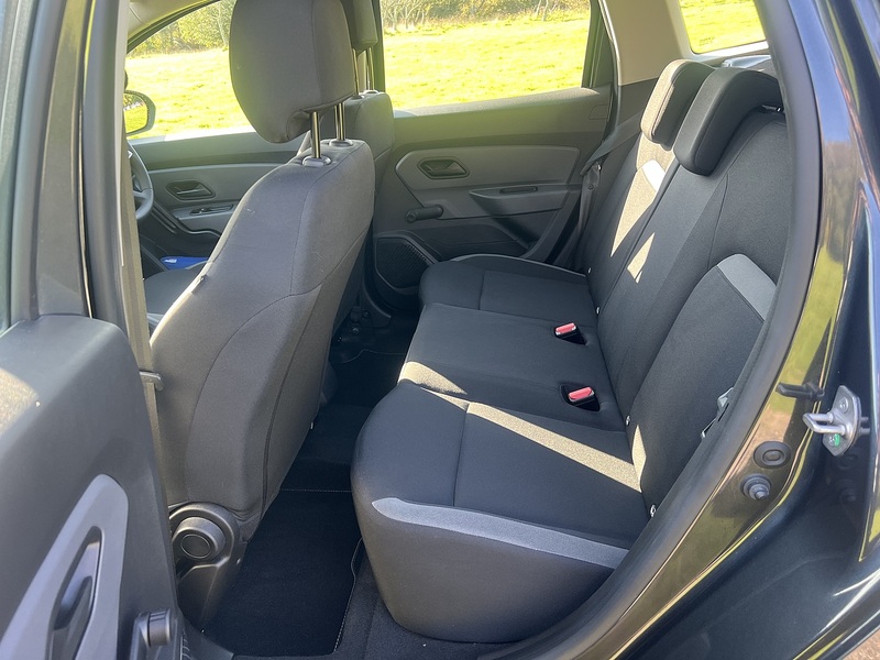 Dacia Duster TCe Essential - U11540