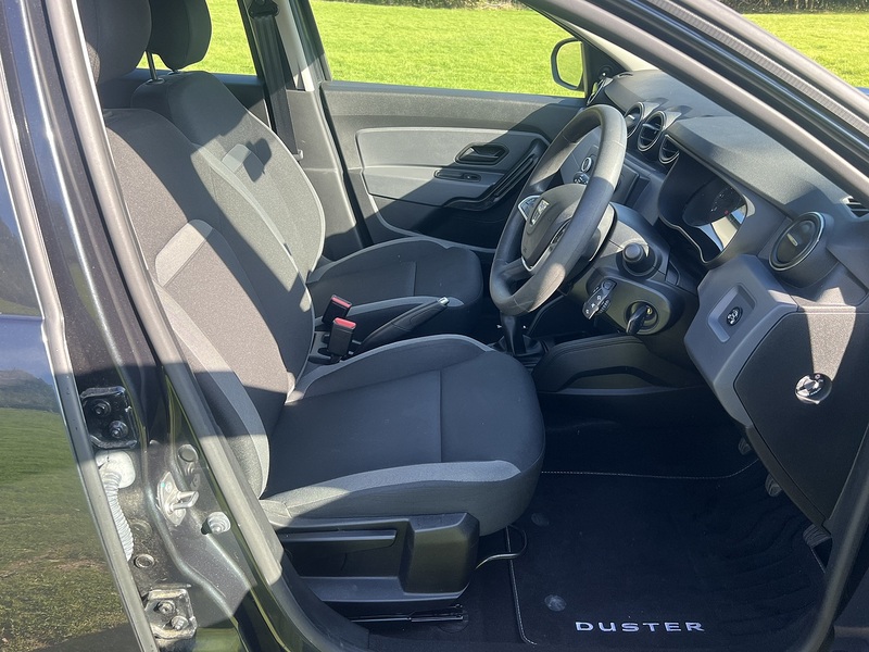 Dacia Duster TCe Essential - U11540