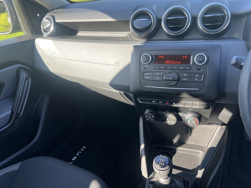 Dacia Duster TCe Essential - U11540