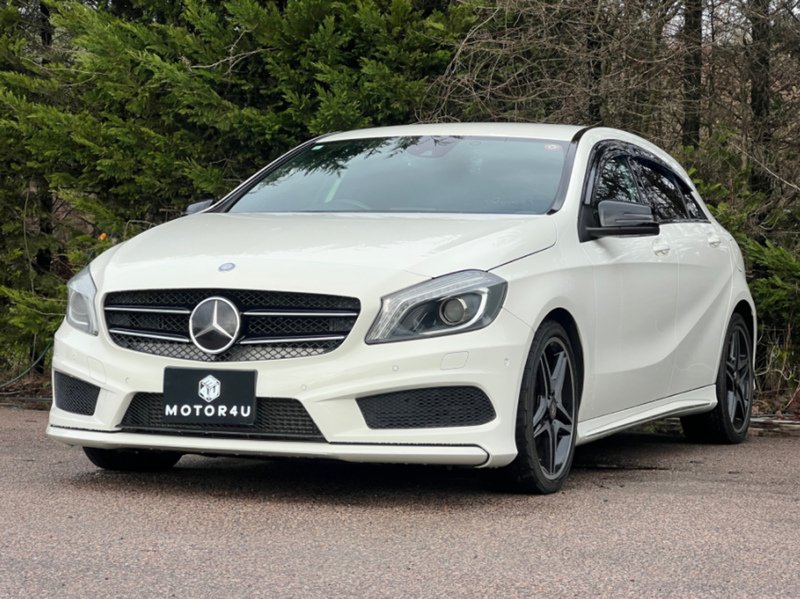 Mercedes-Benz A-Class A 180 AMG Night Edition - U11541
