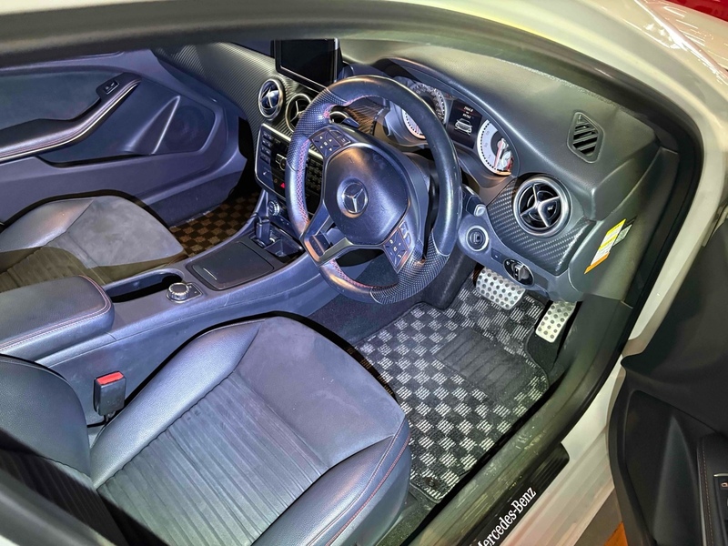 Mercedes-Benz A-Class A 180 Sport Night Package Plus - U11541