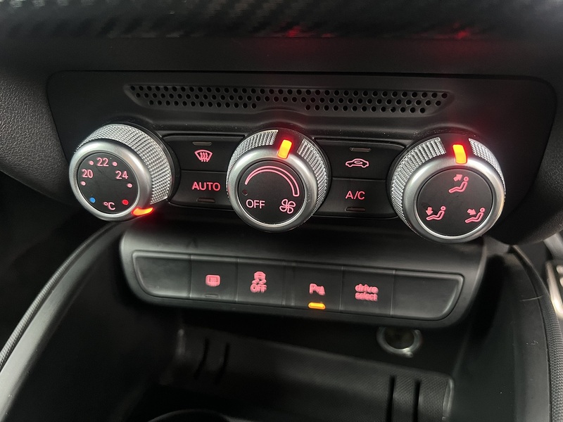 Audi S1 Sportback 4WD - U11542