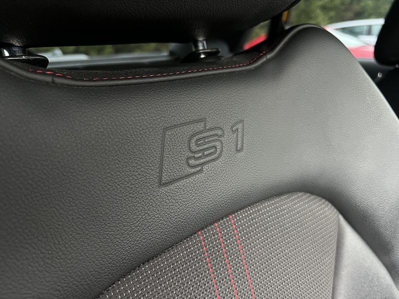Audi S1 Sportback 4WD - U11542