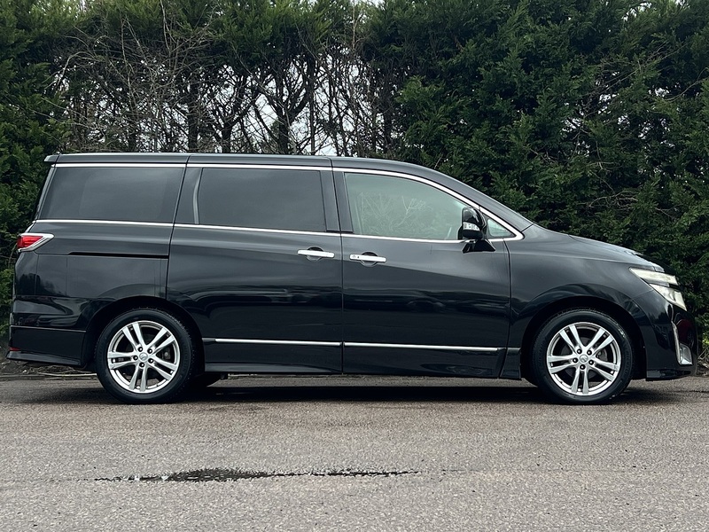 Nissan Elgrand Highway Star - U11545