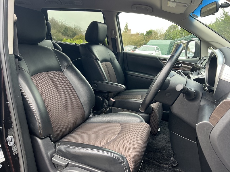 Nissan Elgrand Highway Star - U11545
