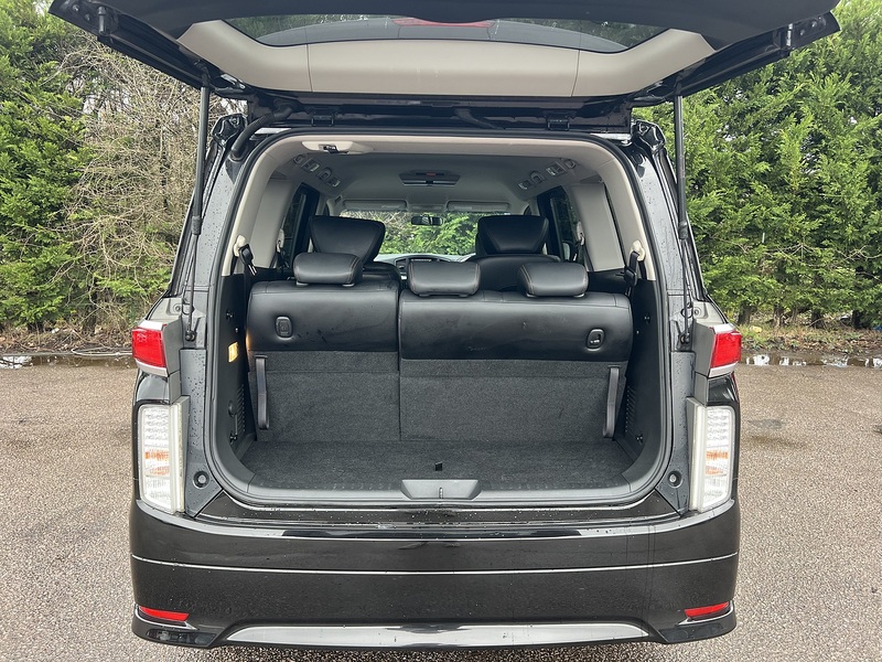 Nissan Elgrand Highway Star - U11545