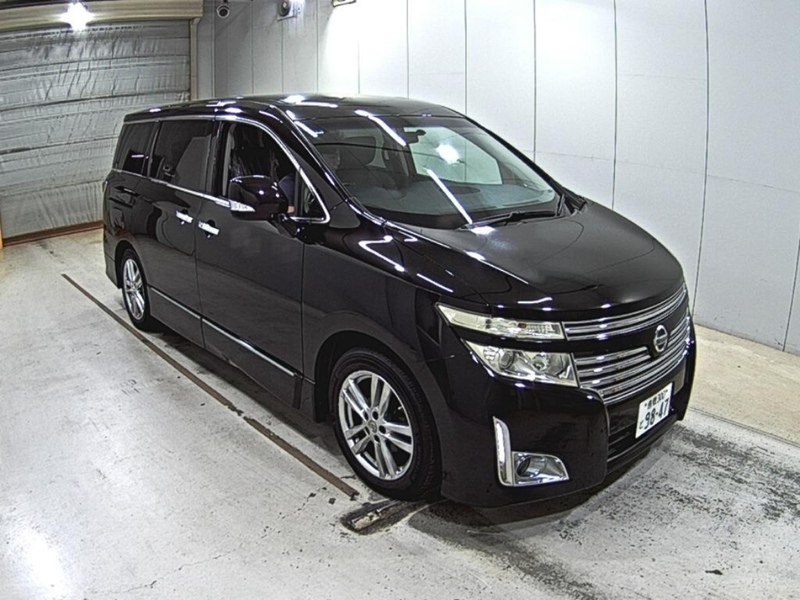 Nissan Elgrand Highway Star - U11545