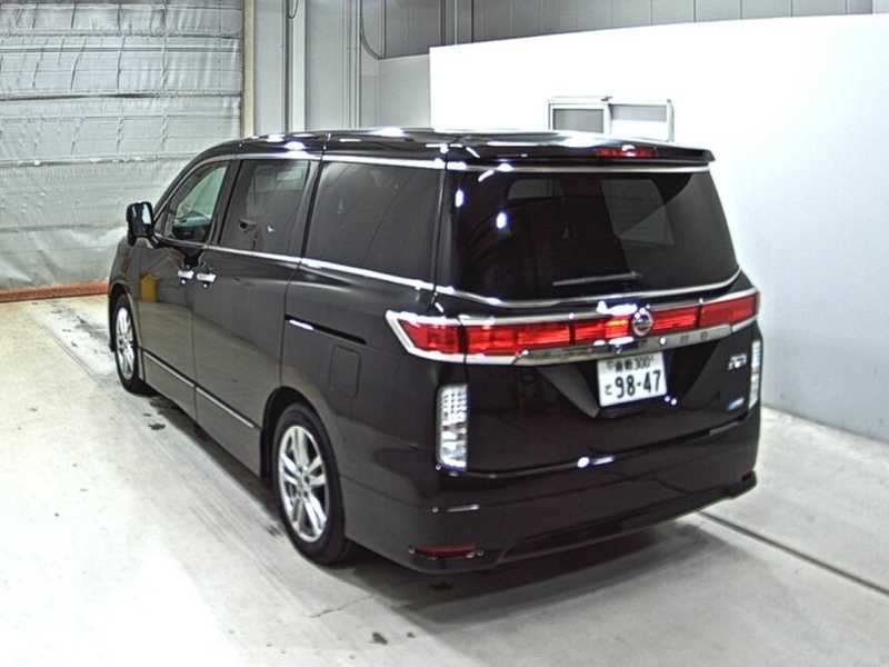 Nissan Elgrand Highway Star - U11545