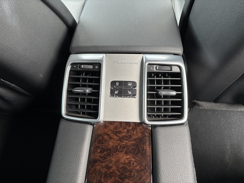 Porsche Panamera S E-Hybrid Tiptronic - U11546