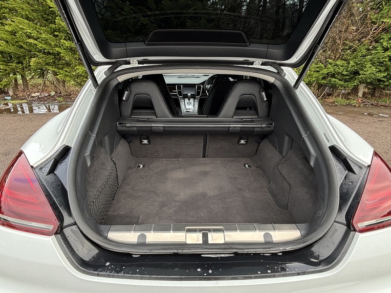 Porsche Panamera S E-Hybrid Tiptronic - U11546